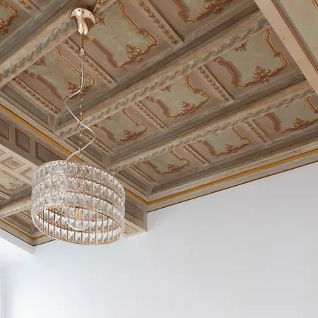 Modern And Bright Flat - Center Rom